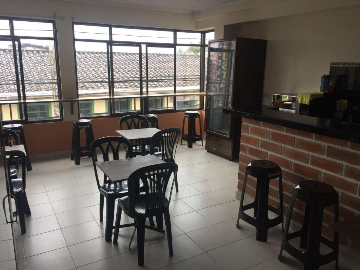 Hostal Cafe Casa De La Abuela Santa Rosa de Cabal Buitenkant foto